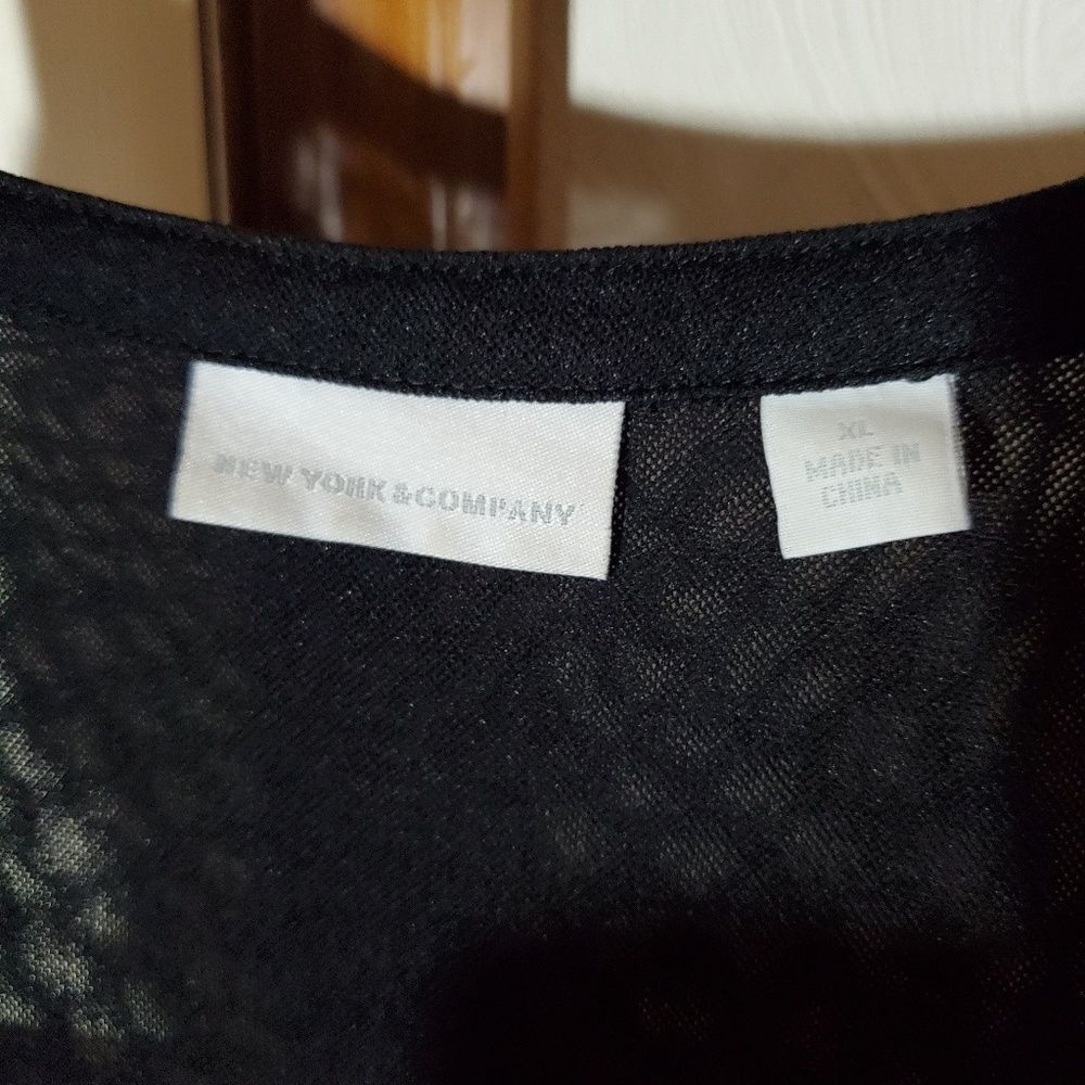 New York & Company ruffle & button front blouse - Picture 4 of 6